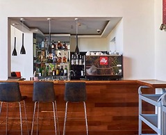 Suncity Apartments Hotel