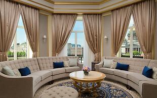 Lotte Hotel St.Petersburg