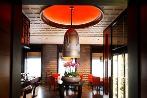 Lotte Hotel St.Petersburg