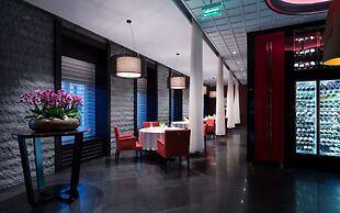 Lotte Hotel St.Petersburg