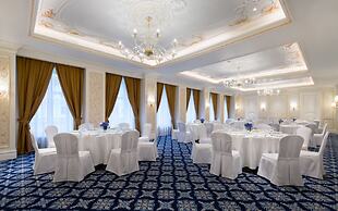 Lotte Hotel St.Petersburg