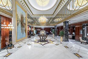 Lotte Hotel St.Petersburg