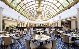 Lotte Hotel St.Petersburg