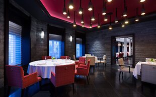 Lotte Hotel St.Petersburg