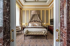 Lotte Hotel St.Petersburg