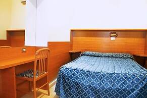 Camp's Hotel