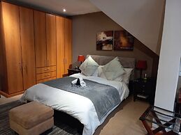 Mandalay Beach B & B