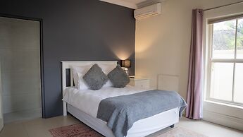 Rustic Manor Bed And Breakfast