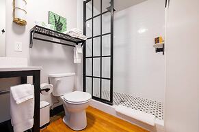 Hotel Grinnell Downtown, an Ascend Collection Hotel