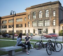 Hotel Grinnell, Ascend Hotel Collection