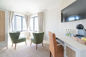 Crab and Lobster Inn