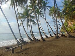 Calibishie Sandbar