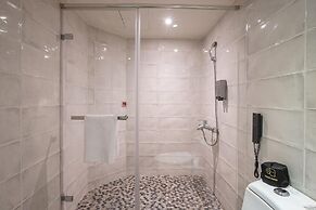 CHECK inn Taichung Wenxin Zhongqing