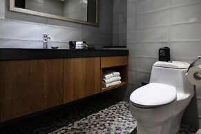 CHECK inn Taichung Wenxin Zhongqing