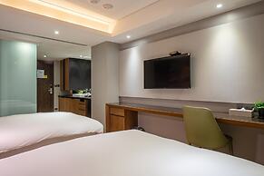 CHECK inn Taichung Wenxin Zhongqing