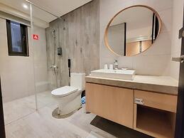 CHECK inn Taichung Wenxin Zhongqing