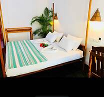 Beach Wave Hotel