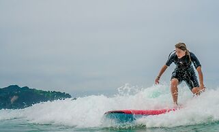 Surf Camp San Sebastian Partyhostel
