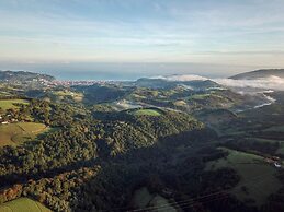 Surf Camp San Sebastian Partyhostel