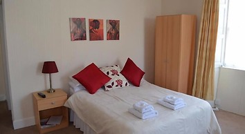 Newcastle Arms Hotel