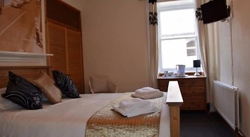 Newcastle Arms Hotel