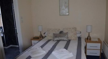 Newcastle Arms Hotel