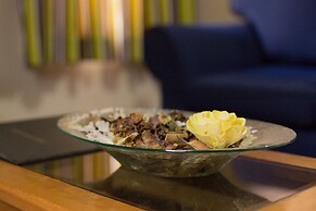 Traveller's Palm Court