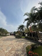 Traveller's Palm Court