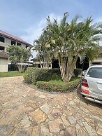 Traveller's Palm Court