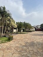 Traveller's Palm Court