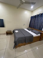 Traveller's Palm Court