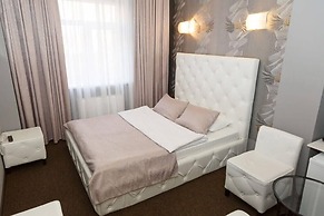 Hotel Marton 20 let VLKSM