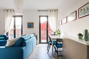 Home At Hotel - Ampola