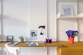 Home At Hotel - Ampola