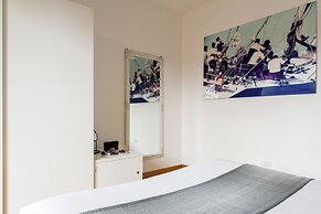 Home At Hotel - Ampola