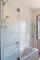 Suitelowcost - Stilicone