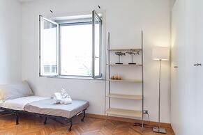 Suitelowcost - Stilicone