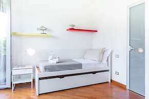 Suitelowcost - Stilicone