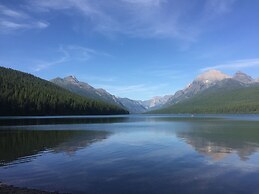 The Reclusive Moose Cabins