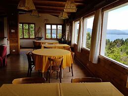 Hosteria Pajaro Azul