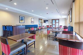Comfort Suites Denver near Anschutz Medical Campus