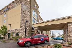 Comfort Suites Denver near Anschutz Medical Campus