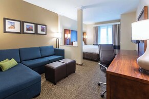 Comfort Suites Denver near Anschutz Medical Campus