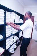 Sugarland Hotel & Suites