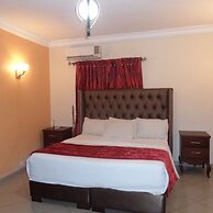 Sugarland Hotel & Suites