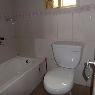 Sugarland Hotel & Suites