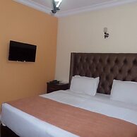 Sugarland Hotel & Suites
