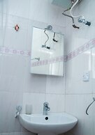 Sugarland Hotel & Suites