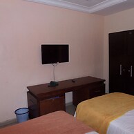 Sugarland Hotel & Suites