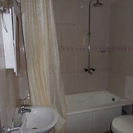 Sugarland Hotel & Suites